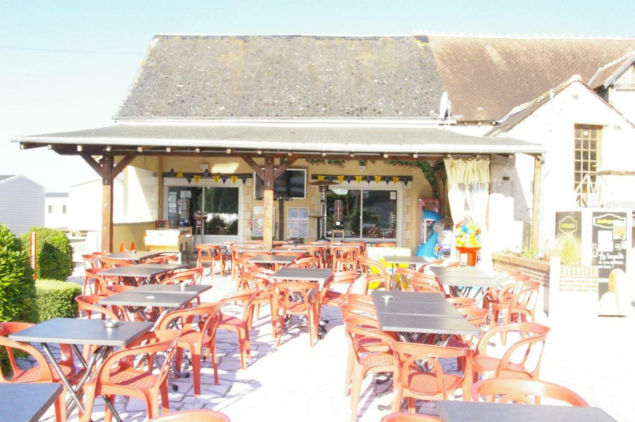 BARERO LOCATIONS DE MH PROCHE BEAUVAL ET CHATEAU DANS LOIRE et CHER Onzain Extérieur photo